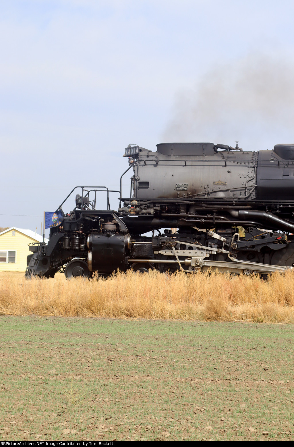 Smoke box and flags